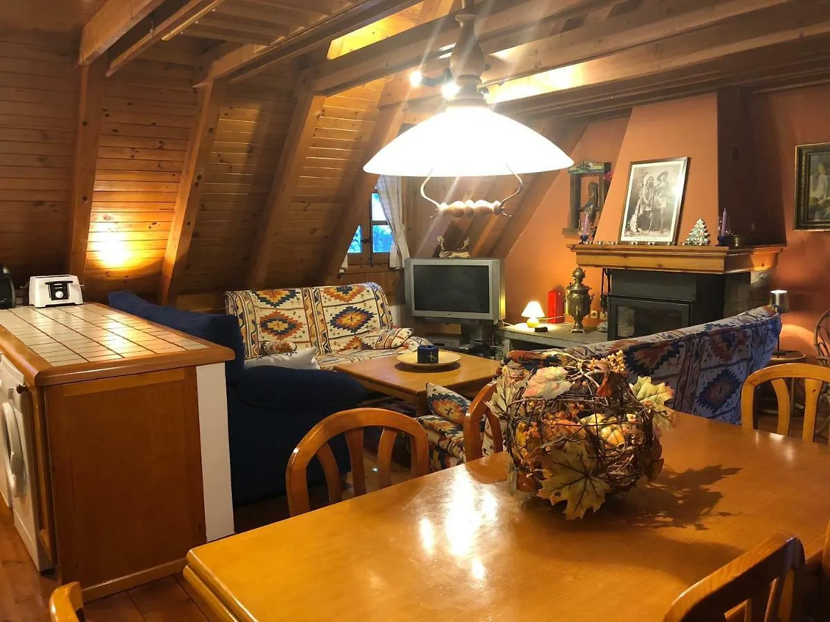 Semesterbostad Casa De Piedra Con Encanto En El Bonito Pueblo De Bagergue Spanien