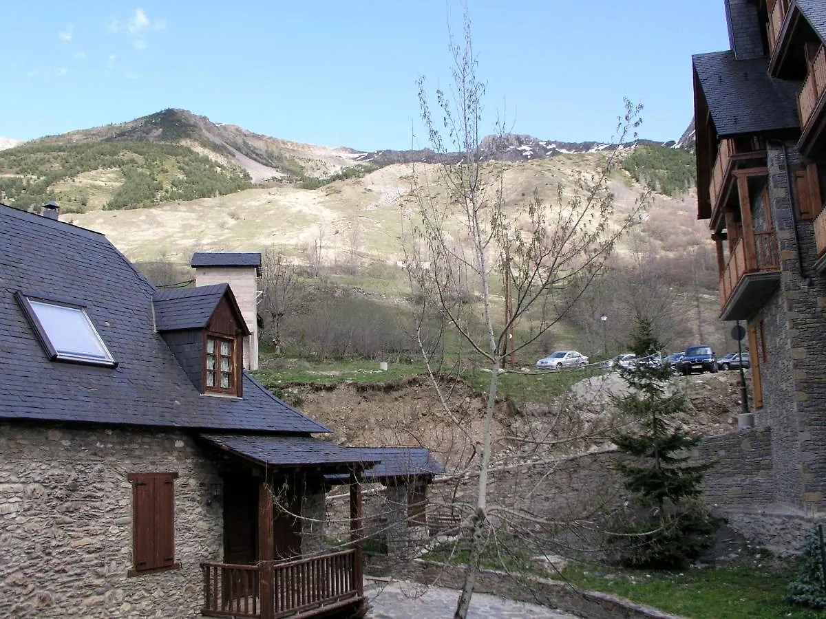 Casa De Piedra Con Encanto En El Bonito Pueblo De Bagergue 0*,