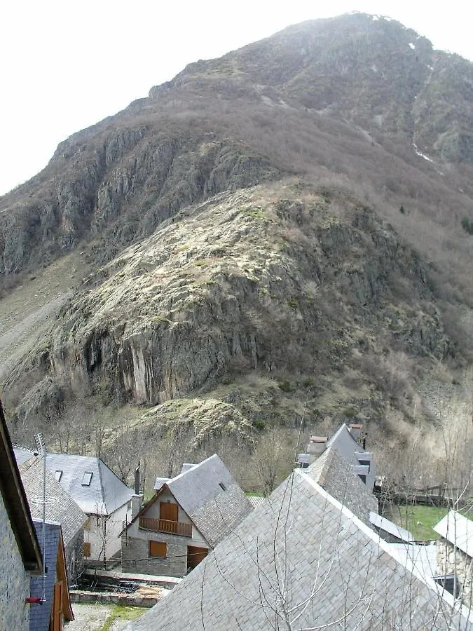 Casa De Piedra Con Encanto En El Bonito Pueblo De Bagergue