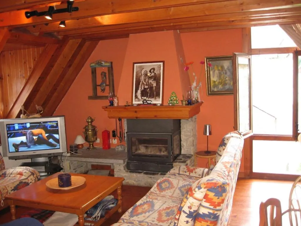 Casa De Piedra Con Encanto En El Bonito Pueblo De Bagergue Espagne