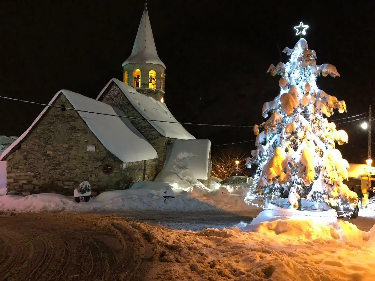 Hébergement de vacances Casa De Piedra Con Encanto En El Bonito Pueblo De Bagergue