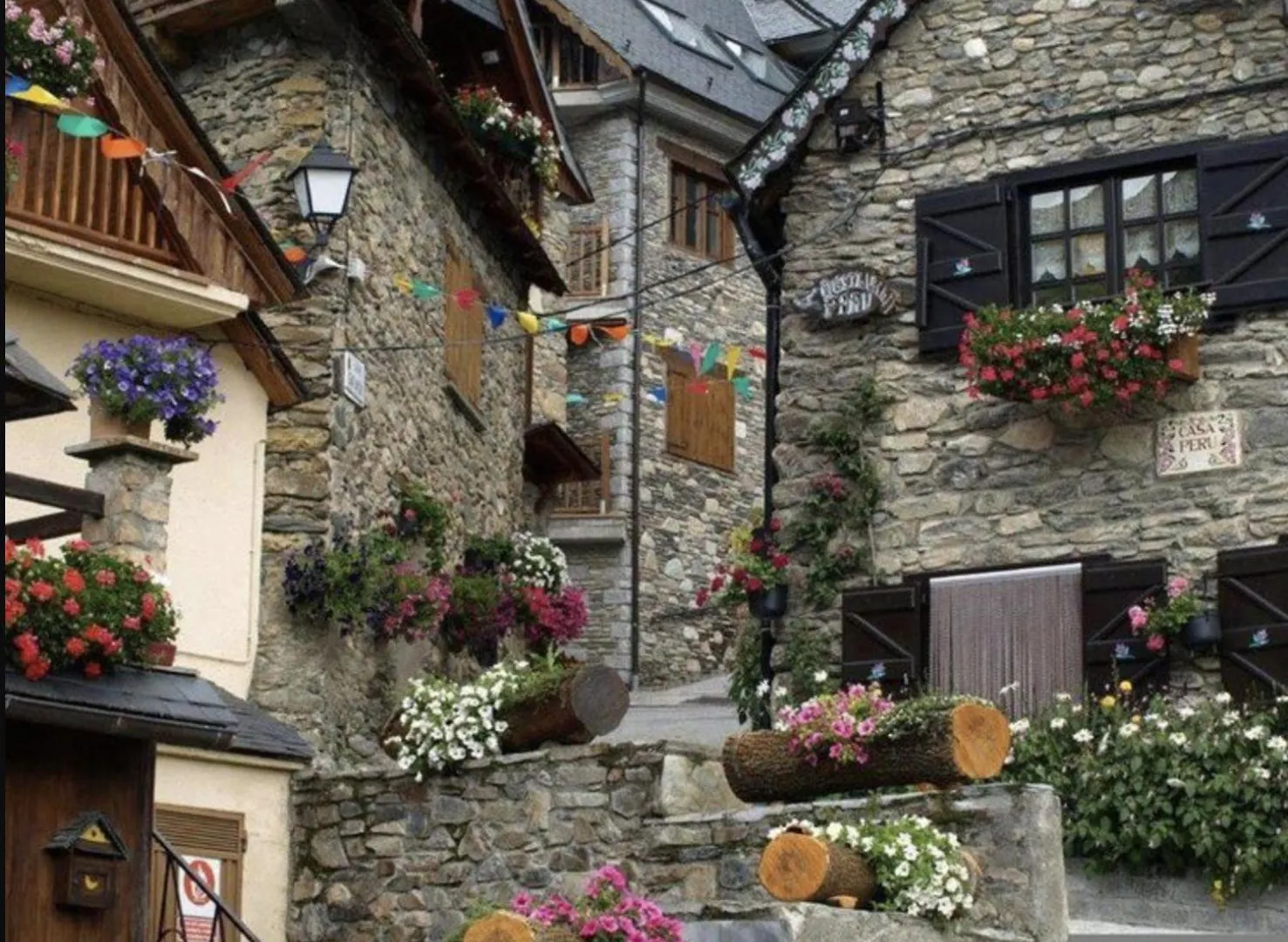 Hébergement de vacances Casa De Piedra Con Encanto En El Bonito Pueblo De Bagergue